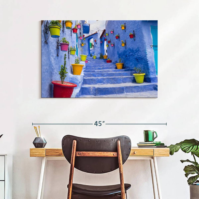 Rue bleue marocaine, H 26 po x l 39 po