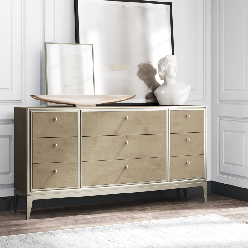Caracole Classic 9 - Drawer Dresser