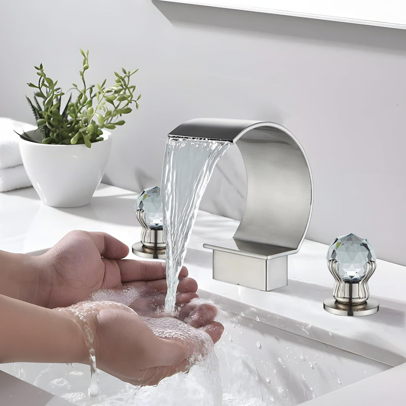 Robinet pour salle de bain à poignée en cristal avec bec à grand arc, robinet de lavabo en nickel brossé Mosson