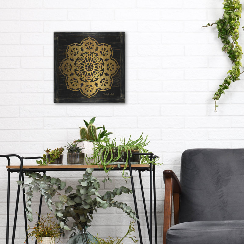 «Gold Mandala I» par Cindy Jacobs, H 12 po x l 12 po