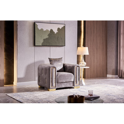 Foehr 43" Velvet Arm Chair