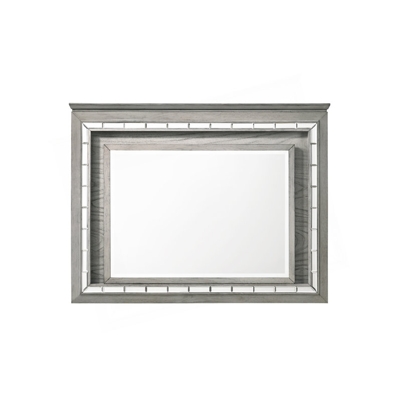 Miroir élégant et moderne avec éclairage DEL avancé et bord biseauté fin, rehaussant l'esthétique de la pièce