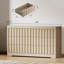 Commode en bois avec tiroirs profonds Modern