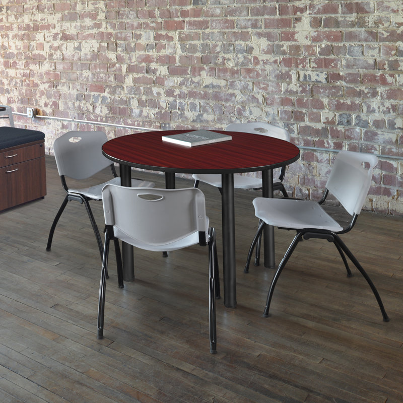 Plateau de table Kee, 4 chaises empilables, Acajou, Bourgogne, 29" H x 36" W x 36" D