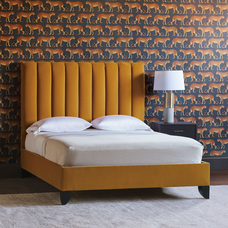 Kyler Velvet Bed, Gold, King