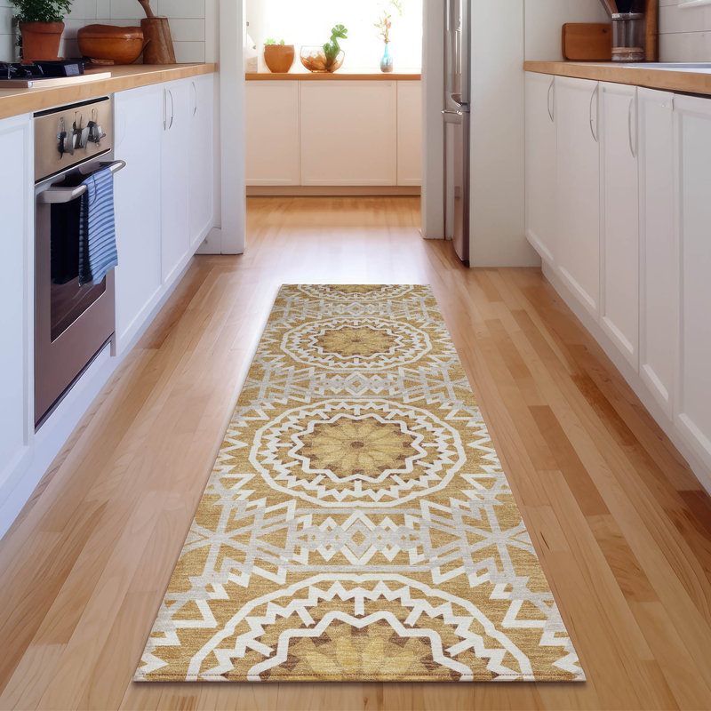 Premium Machine Washable Cerrito Gold Rug, Runner 2'3" x 7'6"