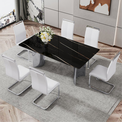 Table de salle à manger moderne et minimaliste. Le bureau en verre imitation marbre noir est équipé de pieds en métal argenté. Convient aux restaurants et aux salons de 71 po x 39,3 po x 29,5 po