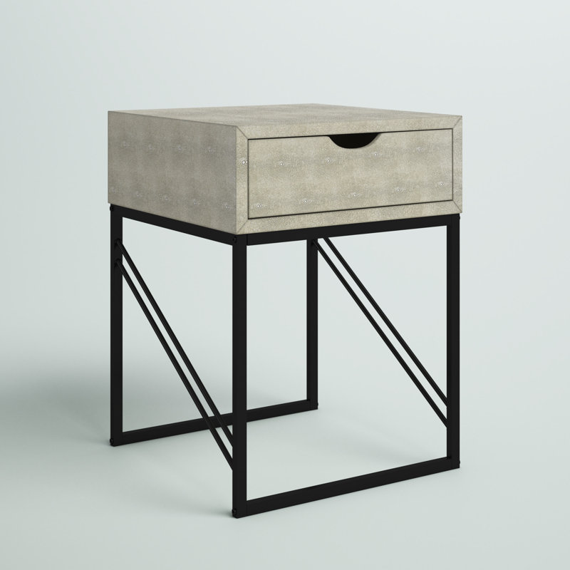 Table de bout Caufield, Blanc cassé
