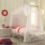Banc de chambre délicat blanc et rose avec motif de papillons
