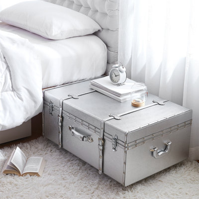 Texture Brand Trunk - Stone Taupe Raindrops