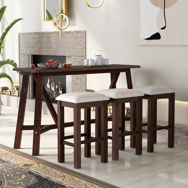 Ensemble de table de salle à manger en bois 4 pièces Casterton avec 3 tabourets rembourrés, mobilier de cuisine polyvalent
