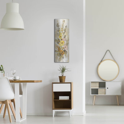  «Loose Bouquet Of Flowers 2 Light» par Silvia Vassileva, art mural en métal, 12 po x 36 po