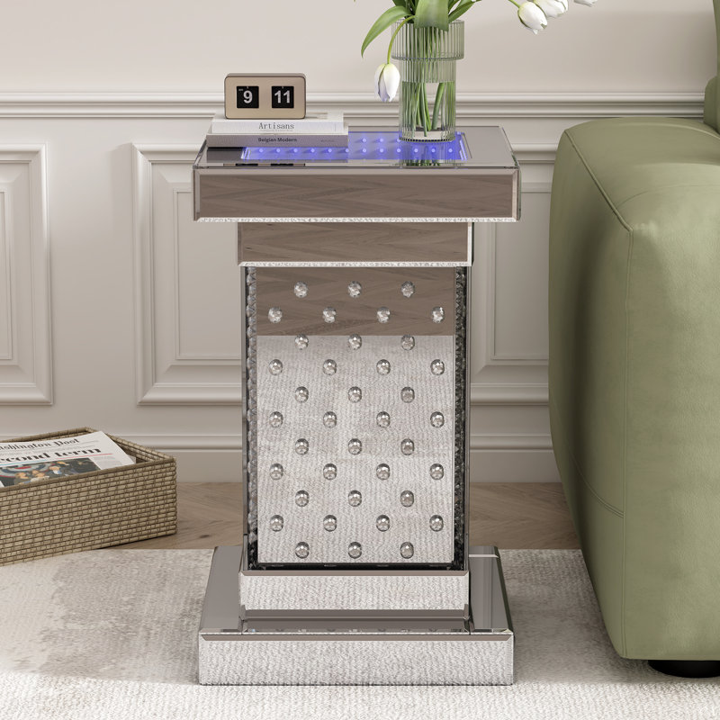 Table de bout à miroir argentée carrée avec lumières DEL, table d'appoint moderne avec incrustation de cristal pour le salon