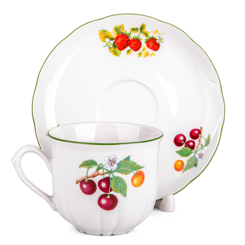 Tasse à thé et soucoupes en porcelaine de Bohème