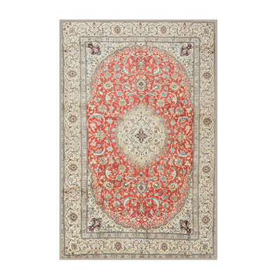 Uwais Oriental Indoor Rug