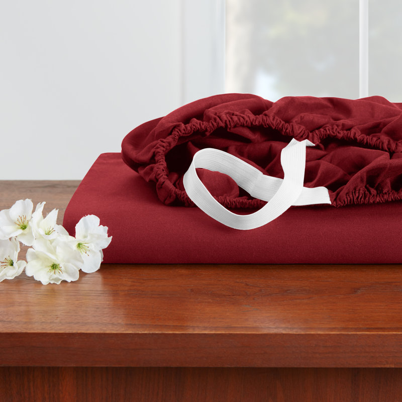 Ultra Soft Microfiber Deep Pocket Single Fitted Sheet, Burgundy, Twin  Fitted Sheet