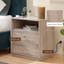 Table de chevet moderne avec station de charge, prises CA et ports USB-1083429794
