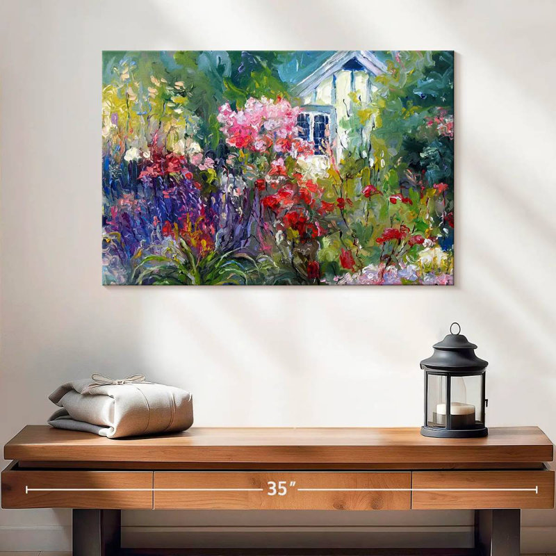 Avery Cottage, 16" H x 24" W