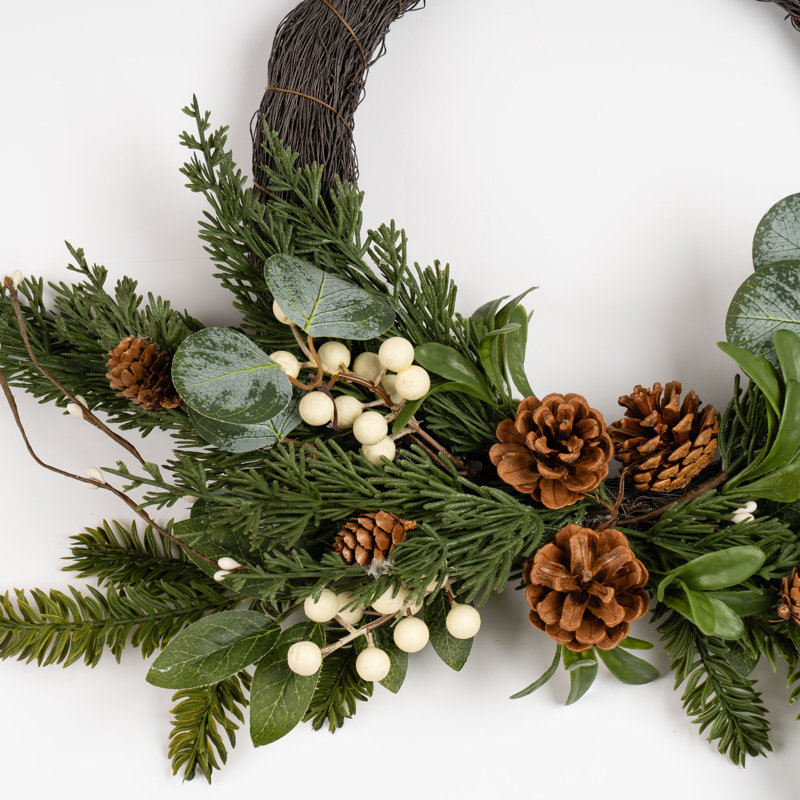 Half Wreath Mistletoe & Cone