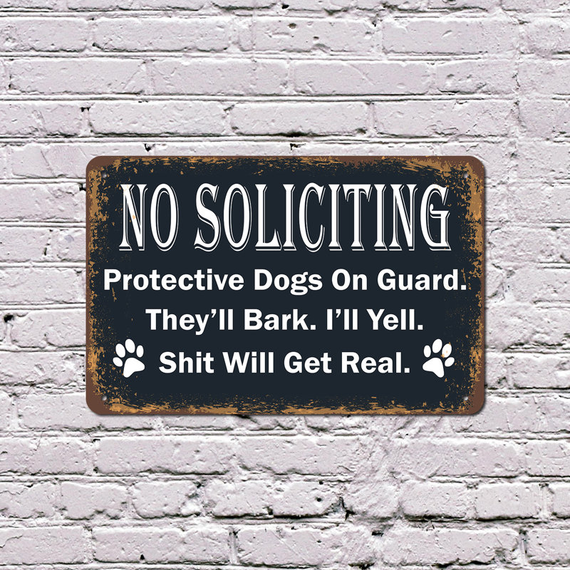 Signe en plastique «No Soliciting Dogs on Guard» 8 po x 12 po
