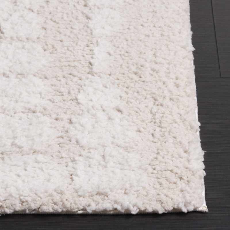 Ivory Geometric Shag Area Rug 5'3" x 7'6"