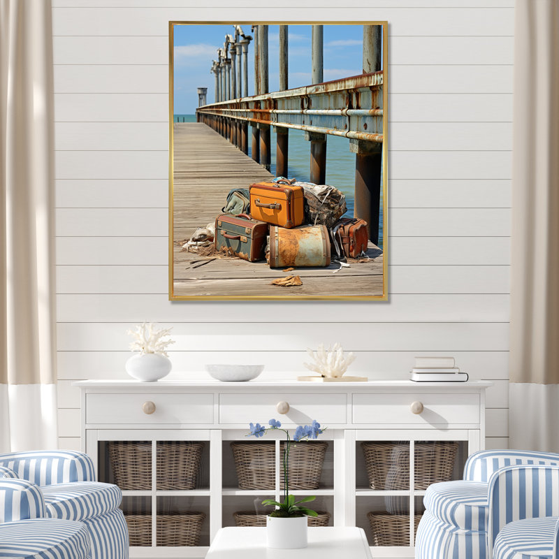 «Pier Weathered Memories IV», reproduction sur toile, H 32 po x l 16 po x P 1 po, Cadre flottant doré