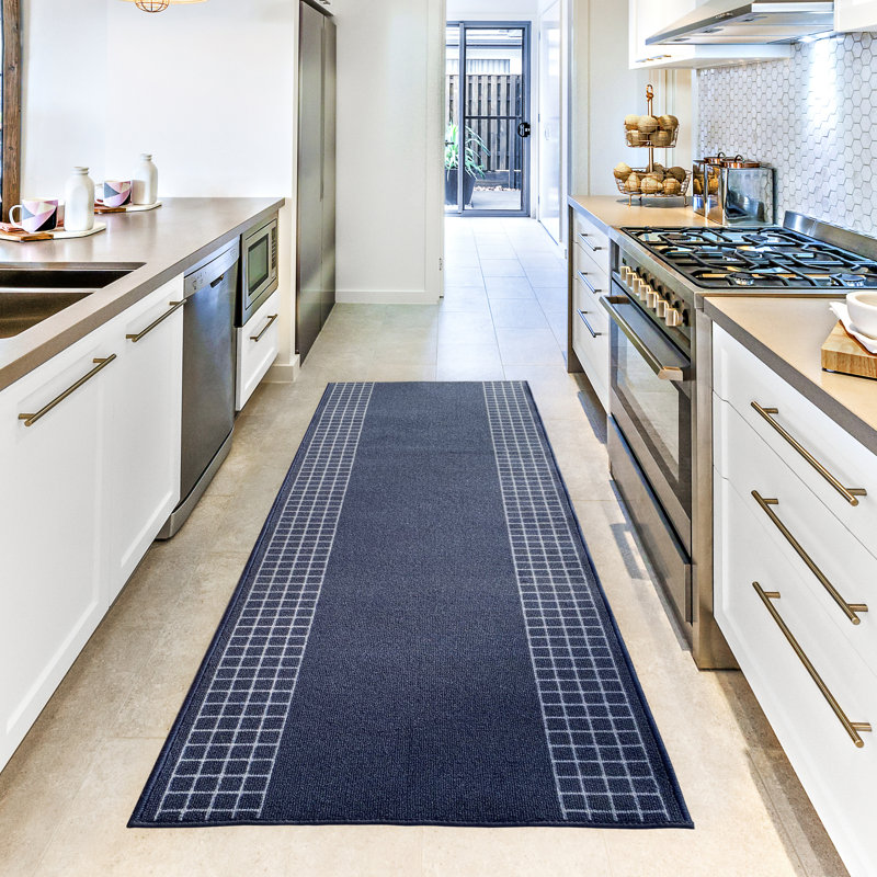 Everino Geometric Tufted Blue Area Rug, Runner 2'2" x 10'