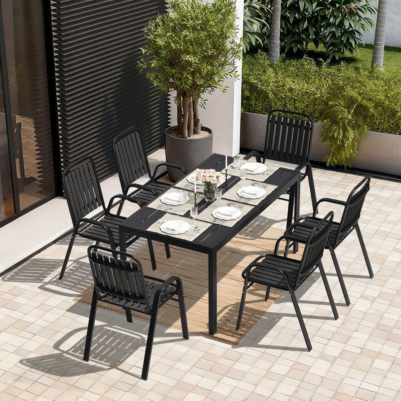 Ensemble de salle à manger de patio pour 6 personnes, chaises empilables et table rectangulaire en acier avec trou pour parasol