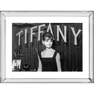 Audrey Hepburn At Tiffany''s - Print on Wood