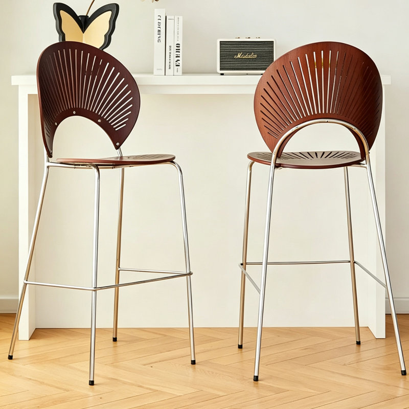 Chaise d'appoint à dossier noisette en argent massif (ensemble de 2), H 41,73 po x L 18,5 po x l 20,08 po