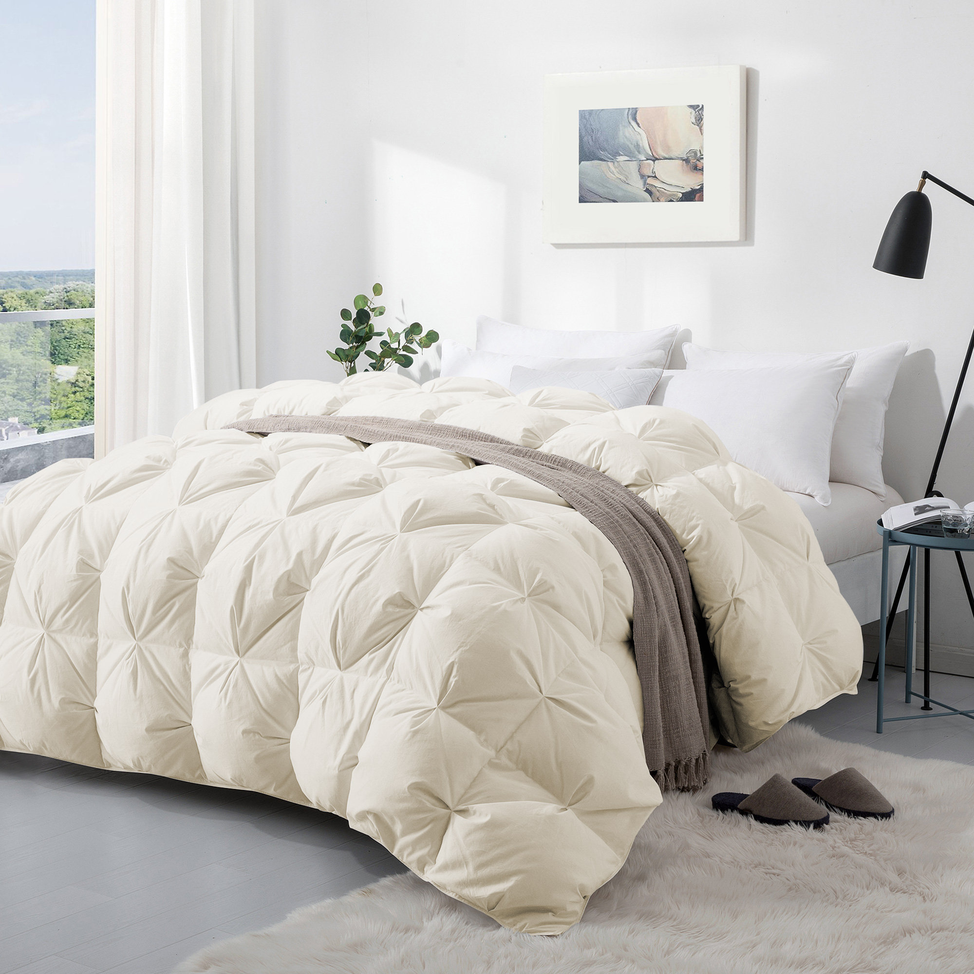 Winter Goose Down Comforter with 300 TC Organic Cotton Fabric, King, White