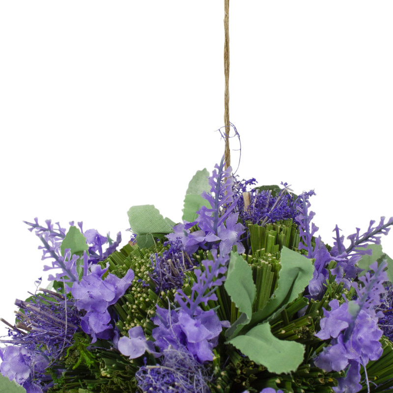Balle de feuillage suspendue d'inspiration florale mauve et verte de 7 po