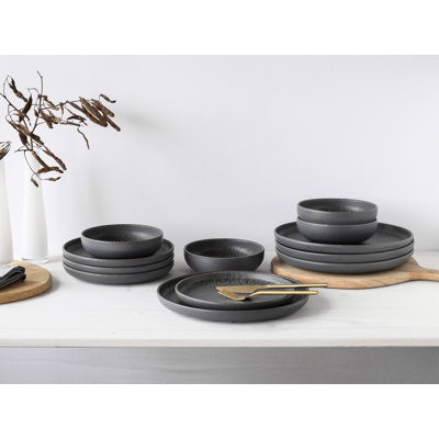 Creatable Uno Volcano 12 Piece Dinnerware Set, Service for 4