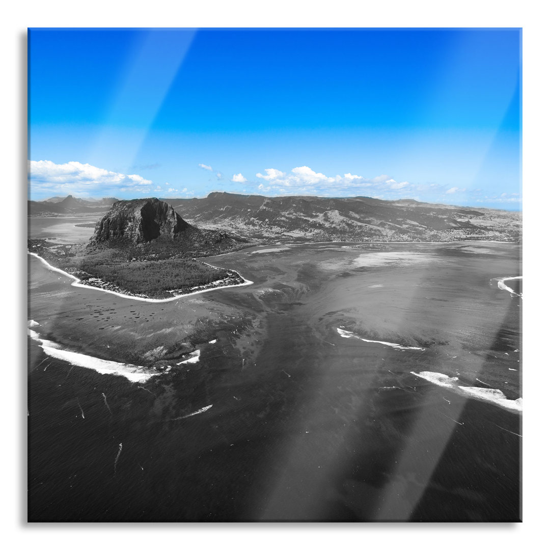 Ungerahmtes Foto auf Glas "Blick auf die Trauminsel Mauritius von oben"