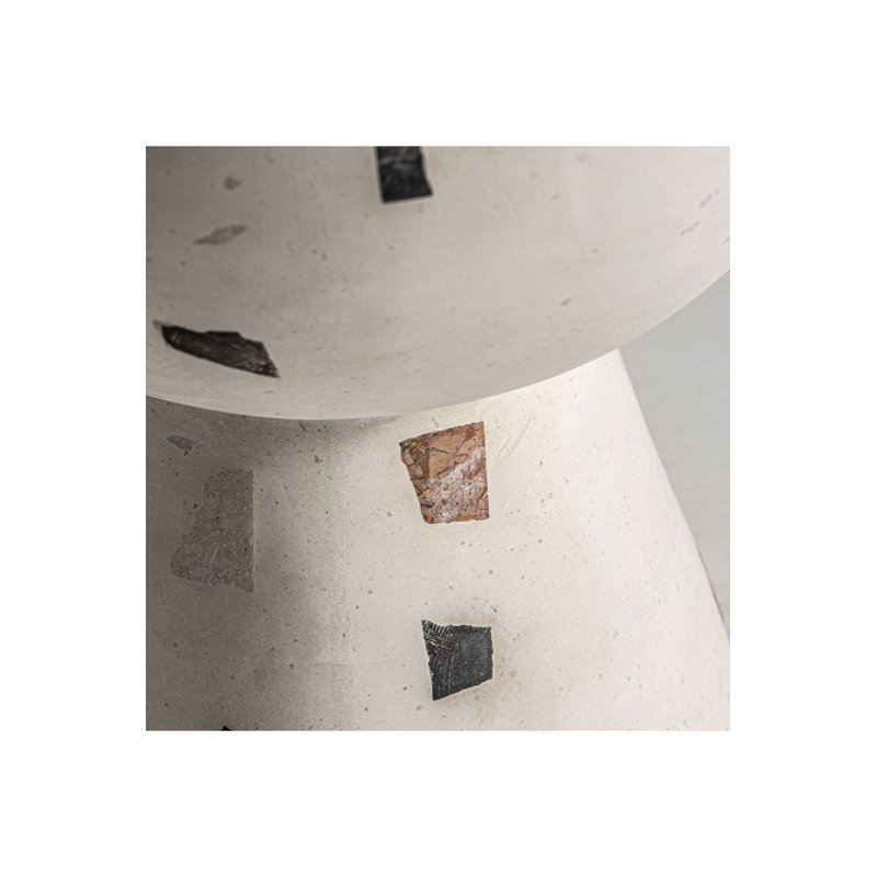 Massa Side Table