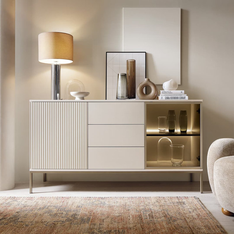Aliannys 154cm Sideboard