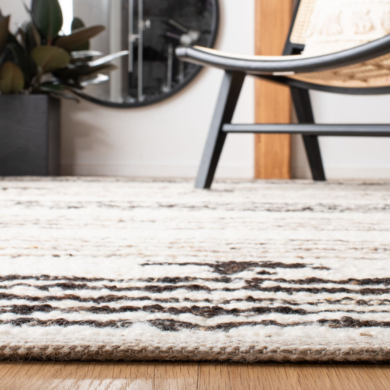 Abbie-Lea Natura Hand Woven Wool/Cotton Southwestern Rug in Ivory/Black, Rectangle 2' x 3'