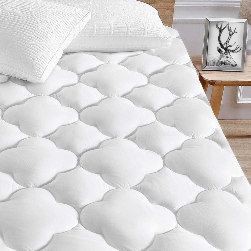 Protège-matelas ajusté hypoallergénique Amoroso, Complète