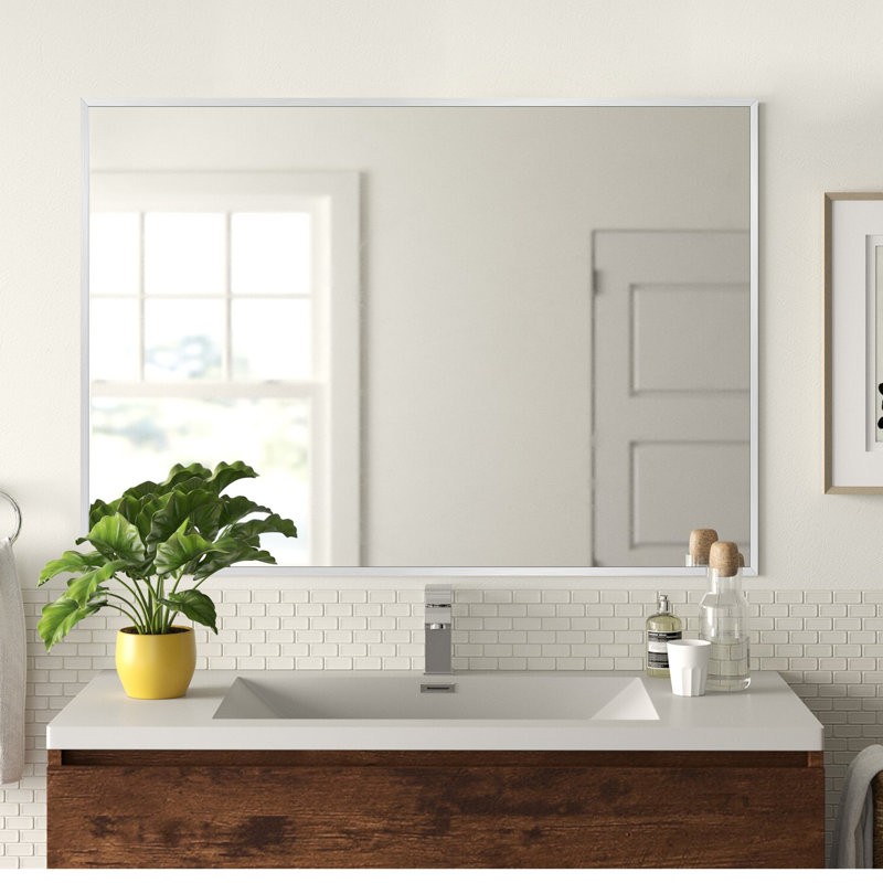 Miroir de salle de bain mural Talma, Gris clair, H 38 po x l 26 po