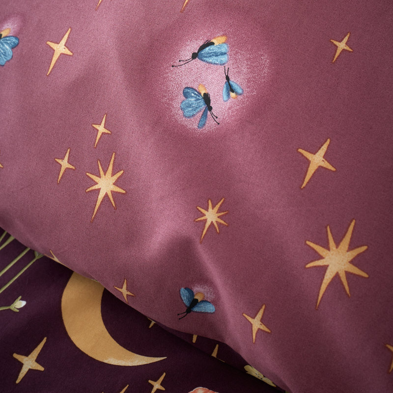 Enchanted Twilight Animals Duvet Cover Set, Kingsize Duvet Cover + 2 Standard Pillowcases, Plum