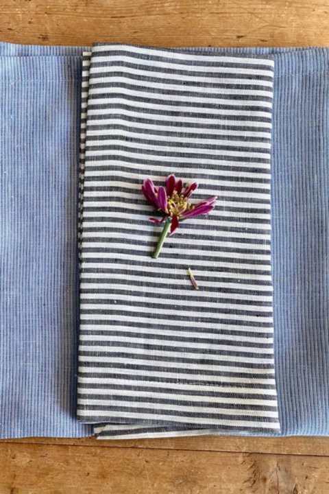 Placemats, Chargers, & Napkins