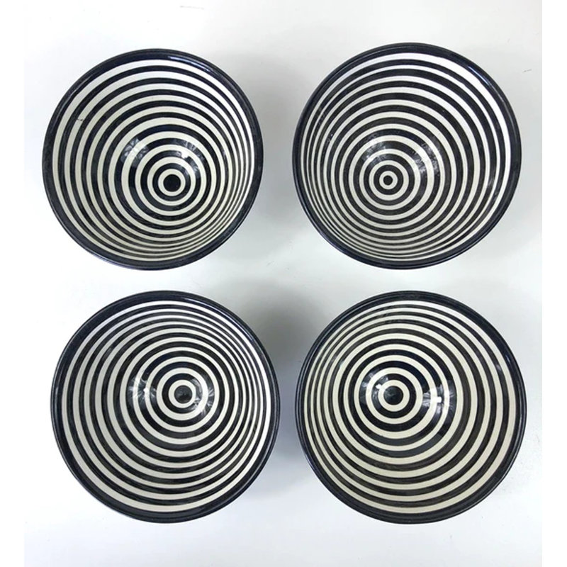 Ensemble de 4 bols à salade Bullseye, Noir