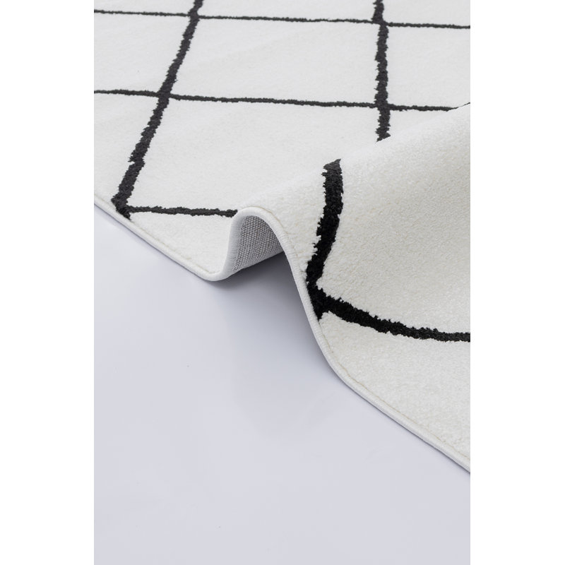 Tapis rectangulaire Sultka, Rectangle 6 pi 7 po x 9 pi 7 po