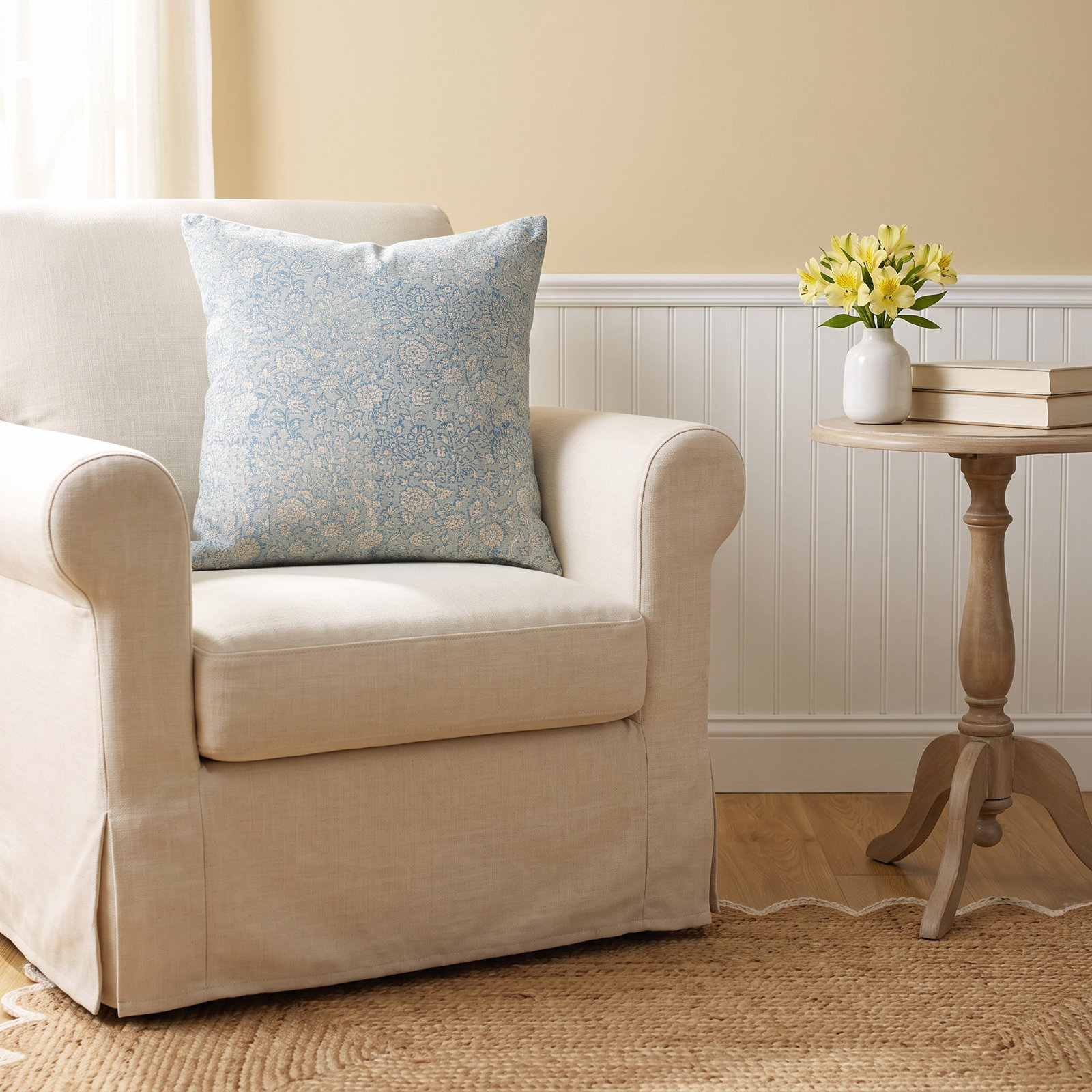 Altesa 20" x 20" Linen Pillow Cover