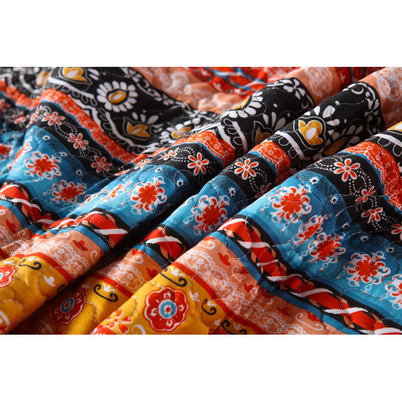 King Size Multicolor Polyester Bohemian Quilt Bedspread Set