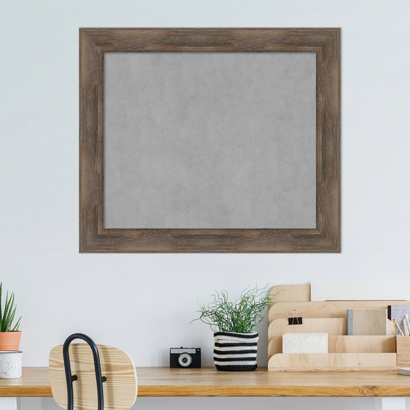 Tableau magnétique encadré en bois dur moka, H 25 po x l 29 po