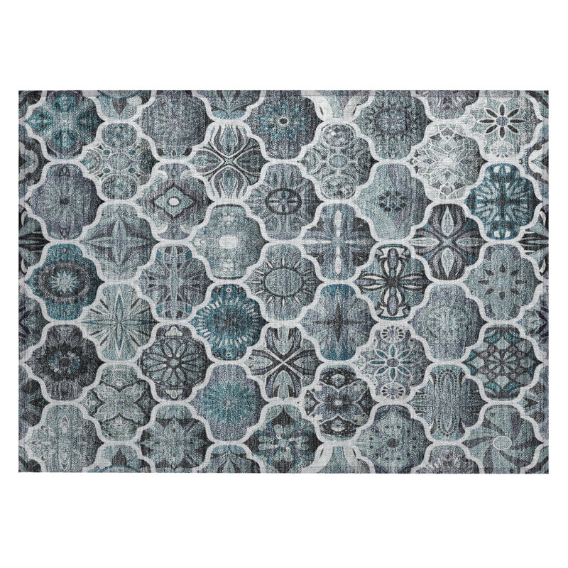 Machine Washable Indoor/Outdoor Chantille ACN2878 Lattice Rug, 1'8" x 2'6", Pewter