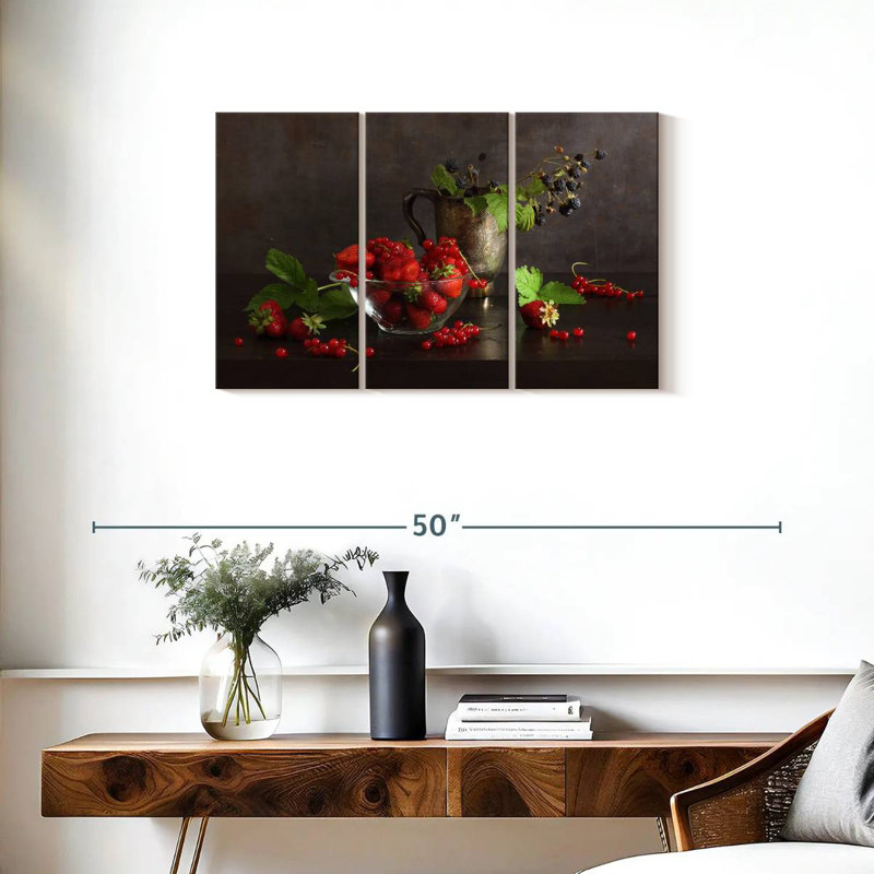 Yarlin Midsummer Berries, 20" H x 33" W