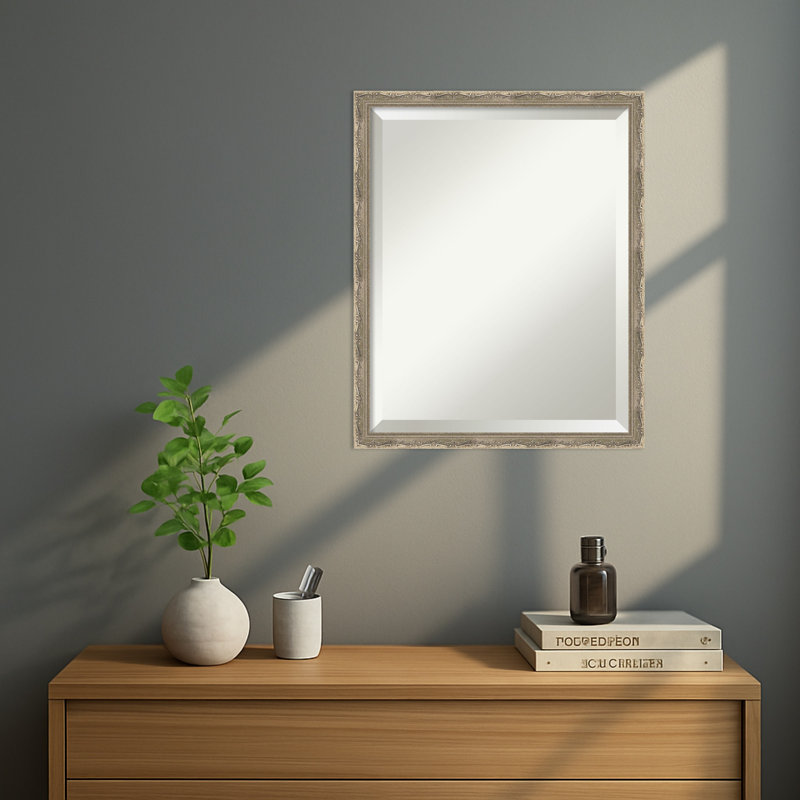 Miroir mural Mila, 21,5 po x 17,5 po, Argent argent