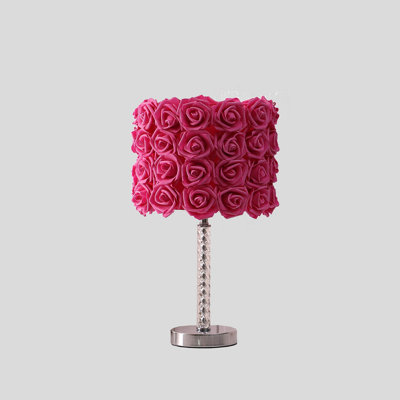 Lampe de table en métal / acrylique 18,25 "Roses en fleurs